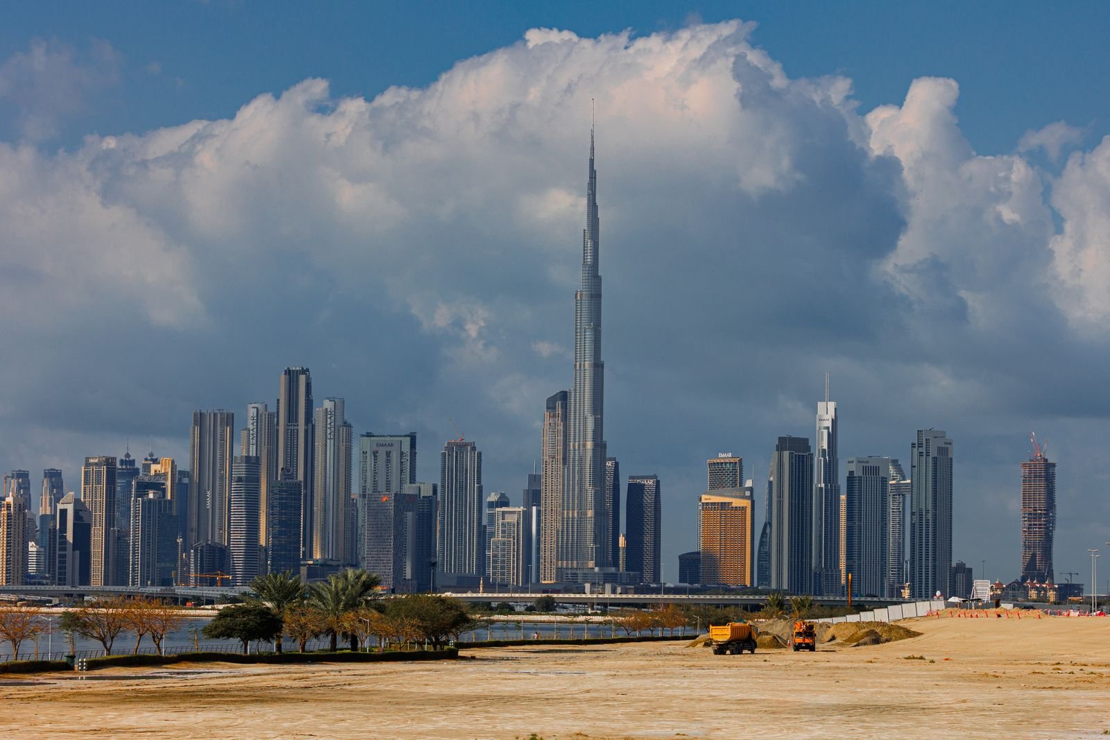 Dubai skyline with the Burj Khalifa